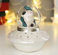 Сувенир керамика «Дед Мороз в зелёном наряде на космическом корабле»